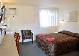 A & A Lodge Motel - Accommodation Port Macquarie 1