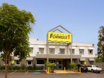 Formule1 Newcastle - Accommodation Port Macquarie 0