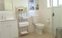 Elm Tree Cottage - Accommodation Port Macquarie 3