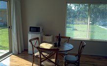Elm Tree Cottage - Accommodation Port Macquarie 1