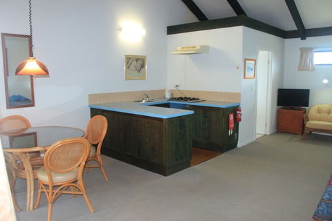 Nuffka Apartments - Norfolk Island - Accommodation Port Macquarie 1