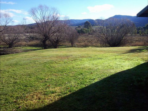 Colonial Inn Guest Rooms - Accommodation Port Macquarie 3