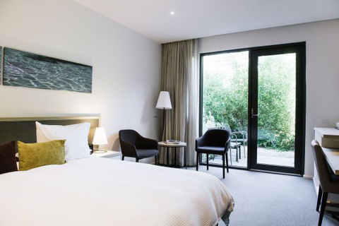 Flinders Hotel - Accommodation Port Macquarie 1