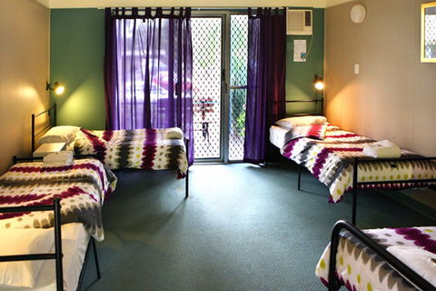 Hervey Bay YHA - Accommodation Port Macquarie 2