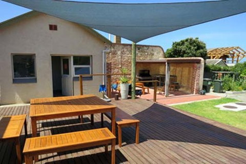 Port Elliot YHA - Accommodation Port Macquarie 7