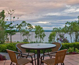 Tinaroo Lake Resort - Accommodation Port Macquarie 3