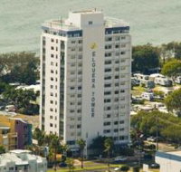 Elouera Tower Beachfront Resort