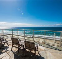 Beachfront Viscount - Accommodation Port Macquarie