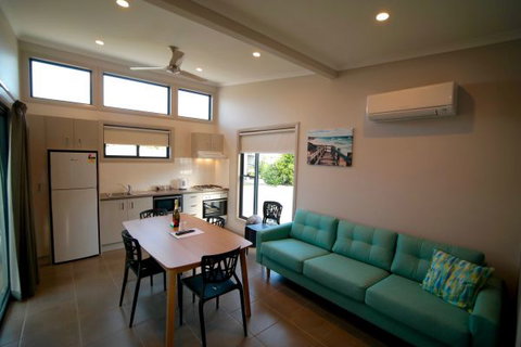 Colonial Holiday Park And Leisure Village - Accommodation Port Macquarie 3