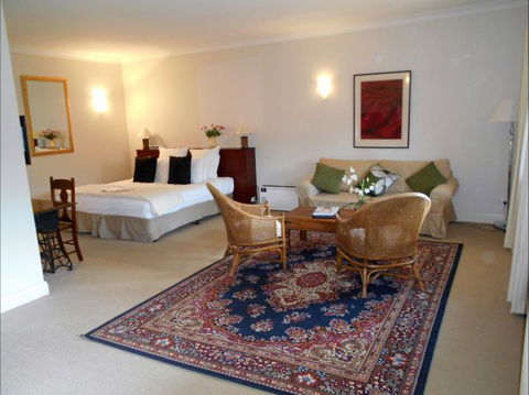 Fitzroy Inn Historic Retreat - Accommodation Port Macquarie 5