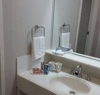 Beachcomber Hotel and Conference Centre