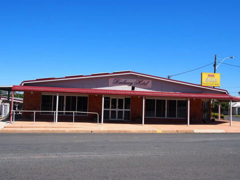 Railway Hotel Condobolin - Accommodation Port Macquarie 1