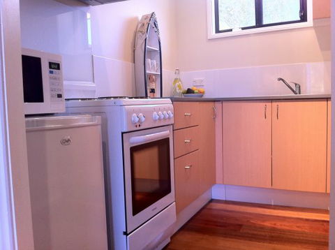Avalon Seashells - Accommodation Port Macquarie 3