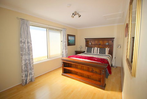 Christies Cottage For Holidays And Relocations. - Accommodation Port Macquarie 20