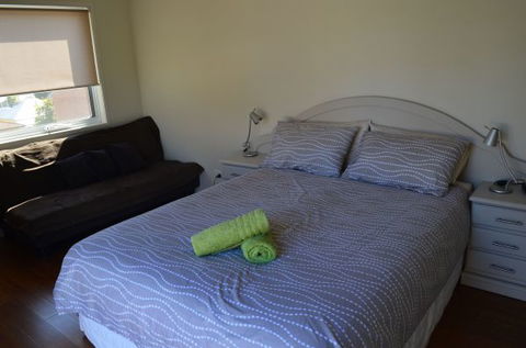 Claudis Beach Retreat Unit One - Accommodation Port Macquarie 2