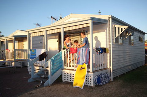 Christies Beach Tourist Park - Accommodation Port Macquarie 0