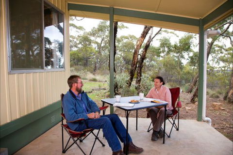 Alligator Lodge - Mount Remarkable National Park - Accommodation Port Macquarie 4