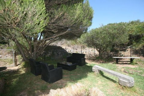 LJ Hooker Goolwa Holiday Rentals - 15 Eaton Avenue, Goolwa Beach - Accommodation Port Macquarie 3