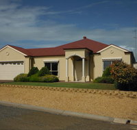 New Ladsys - Accommodation Port Macquarie