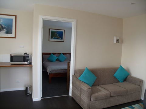 Lake Colac Caravan Park - Accommodation Port Macquarie 7