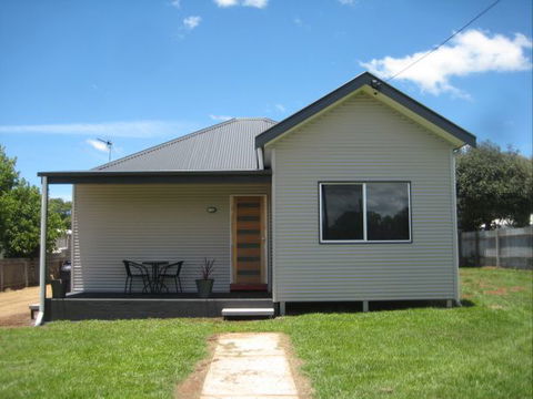 Sapphire Cottage - Accommodation Port Macquarie 0