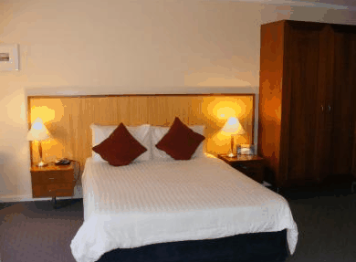 Ocean Beach Hotel - Accommodation Port Macquarie