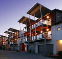 Quarterdecks Harbour Retreat - Accommodation Port Macquarie