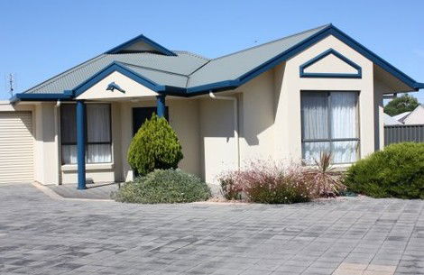 Robe Dolphin Court Apartments - Accommodation Port Macquarie 5