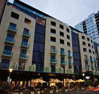 Mantra Hindmarsh Square - Accommodation Port Macquarie