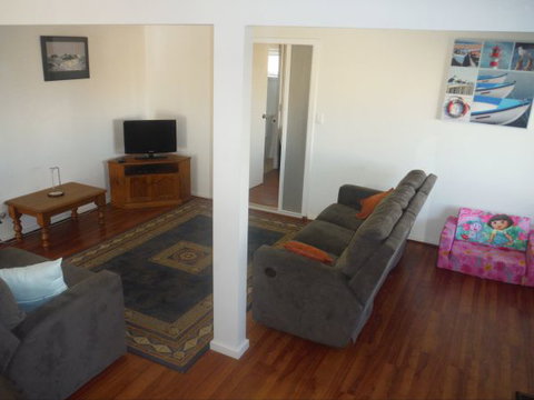 Costa To Coast - Accommodation Port Macquarie 1