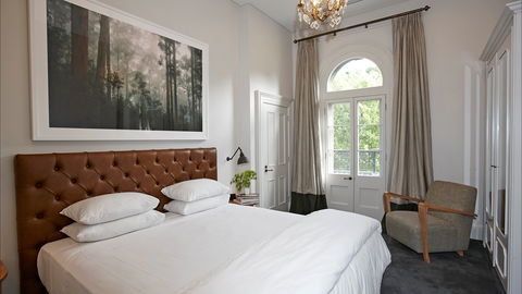 The Crafers Hotel - Accommodation Port Macquarie 0