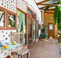 Earthship Ironbank - Accommodation Port Macquarie