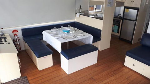 Luxury Afloat Hawkesbury River And Brooklyn - Accommodation Port Macquarie 8
