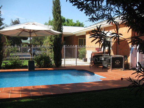 The Clarenton - Accommodation Port Macquarie 2
