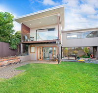 Akama Vista - Couple's retreat - Accommodation Port Macquarie