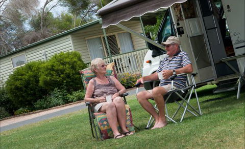 Berri Riverside Holiday Park - Accommodation Port Macquarie 2