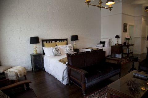 Chiltern Cottage And Indigo Suite - Accommodation Port Macquarie 3