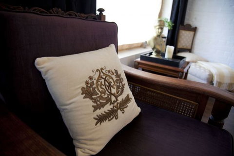 Chiltern Cottage And Indigo Suite - Accommodation Port Macquarie 4