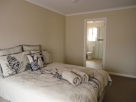 Flinders Bush Retreats - Accommodation Port Macquarie 6