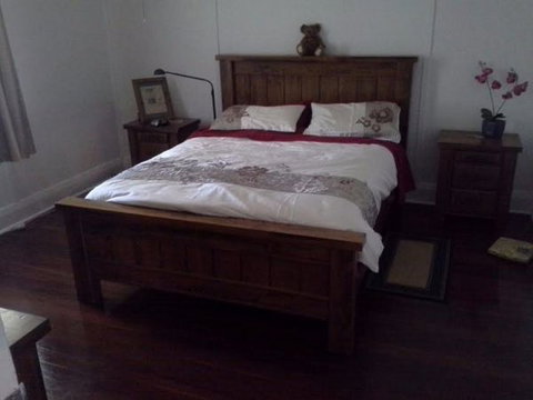 Great Grandpa Henry Retreat - Accommodation Port Macquarie 2