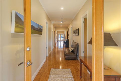 Jura House - Accommodation Port Macquarie 1