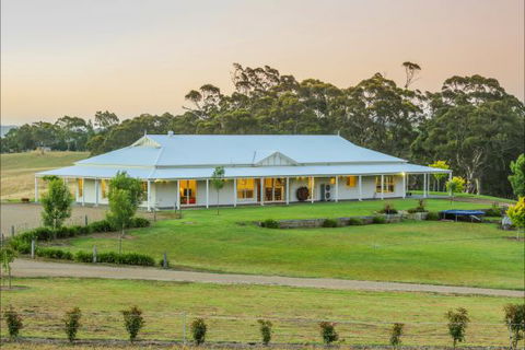 Jura House - Accommodation Port Macquarie 4