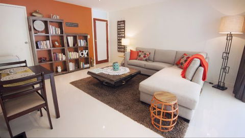 Lake View Elizabeth Beach - Accommodation Port Macquarie 1