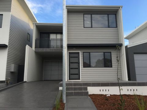 Lambton Road - Accommodation Port Macquarie 0