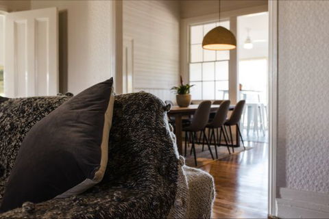 Mount Ophir Estate - The Gatehouse - Accommodation Port Macquarie 1