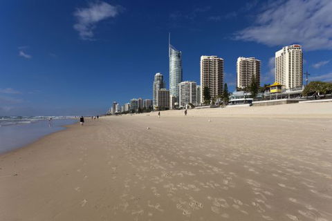Novotel Surfers Paradise - Accommodation Port Macquarie 0