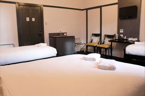 Royal Hotel Ryde - Accommodation Port Macquarie 3
