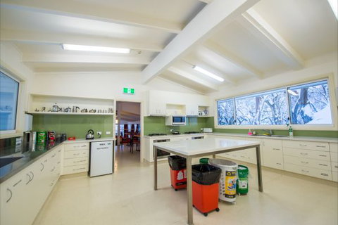 Schuss Lodge Mt Buller - Accommodation Port Macquarie 3