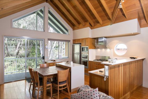 Snow Fall Lodge At Falls Creek - Accommodation Port Macquarie 2