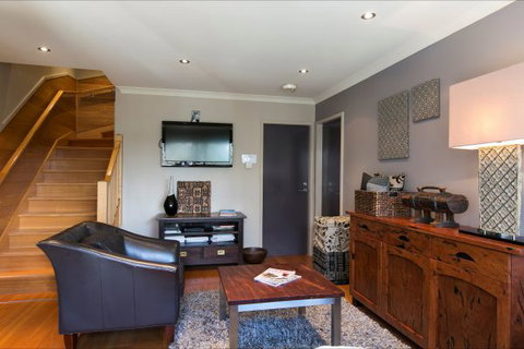 Snow Fall Lodge At Falls Creek - Accommodation Port Macquarie 6